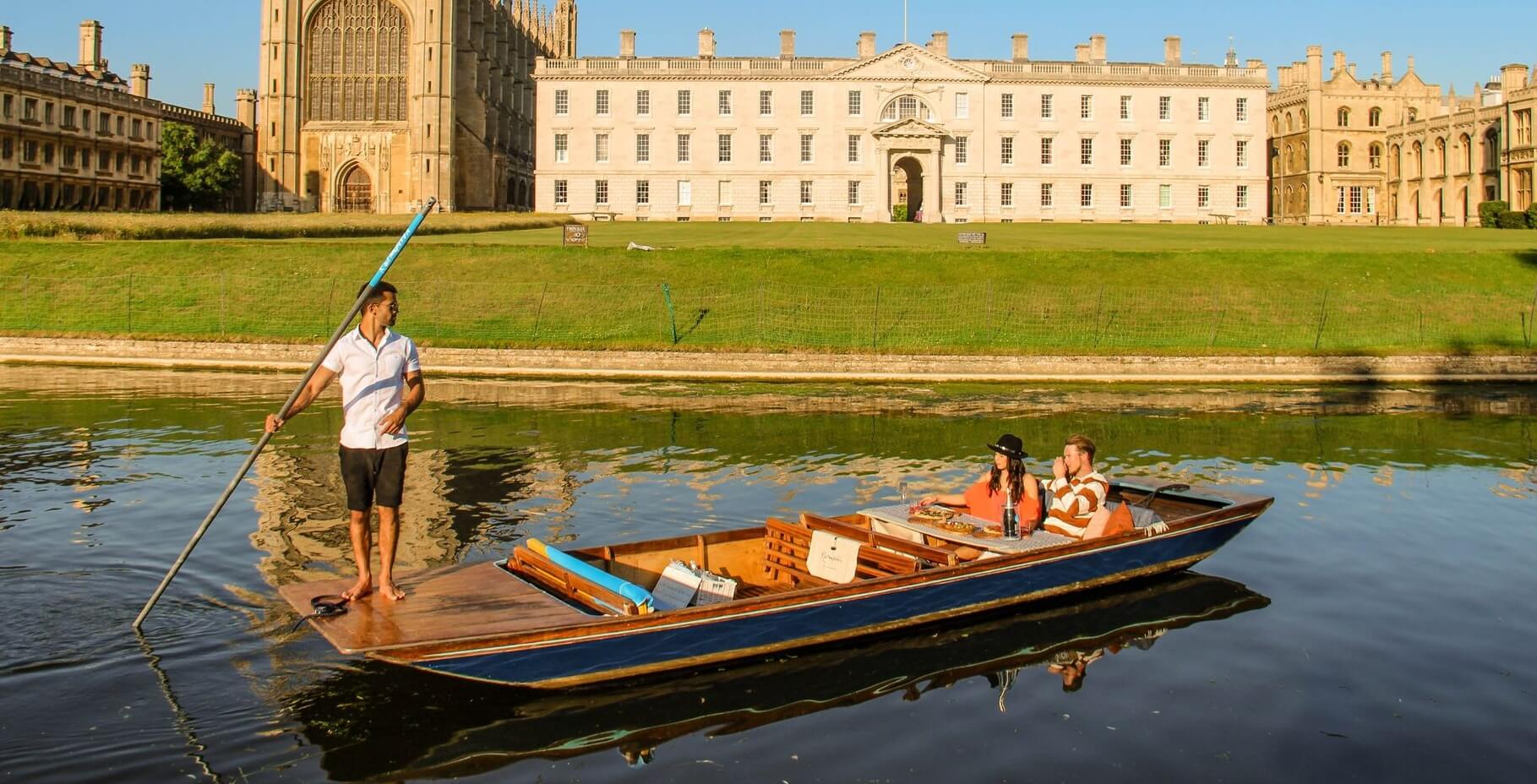 An image of a punt on the river in Cambridge